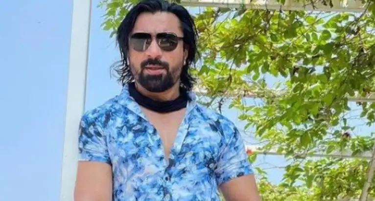 ajaz khan