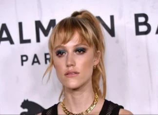 Maika Monroe