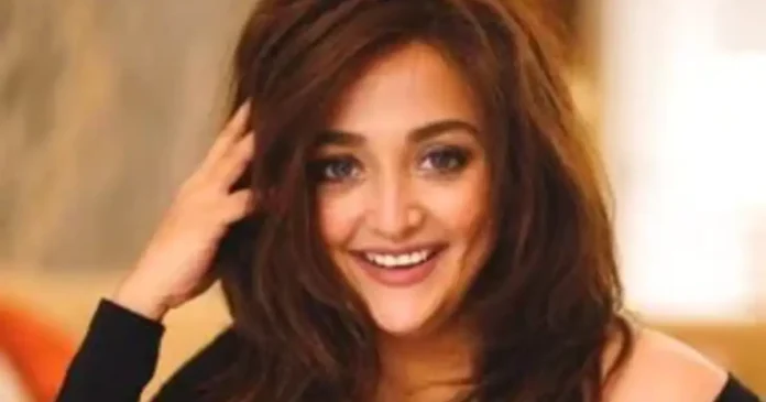 Monali Thakur