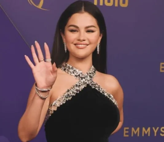 How Tall Is Selena Gomez